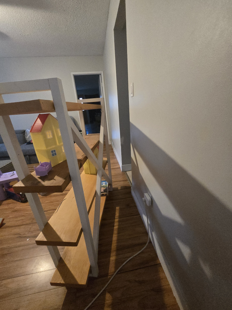 Wooden Ladder Shelf - photo 2