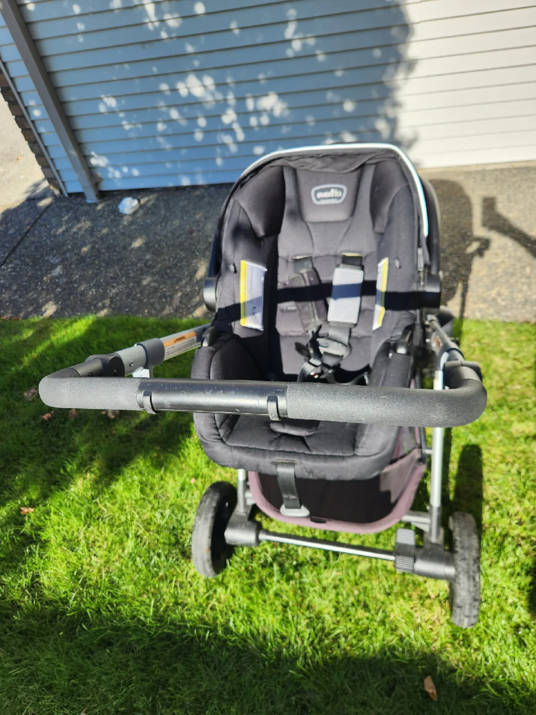 Evenflo Pivot Xpand Modular Travel System image indicator(3)