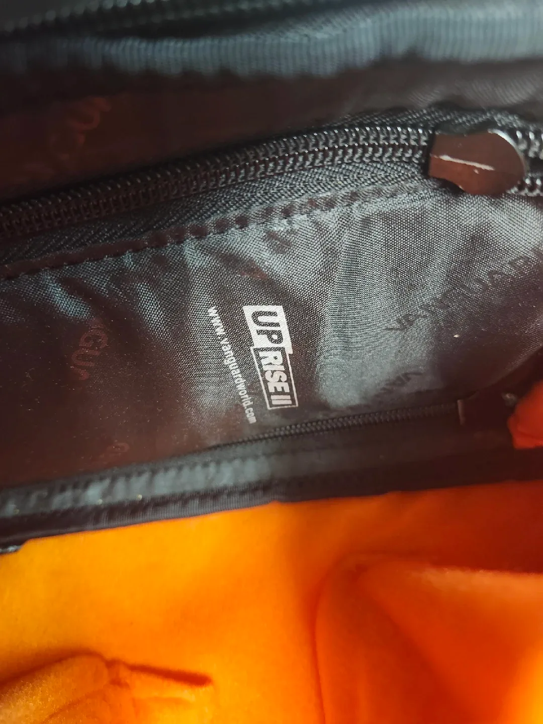 Vanguard Camera Backpack - Black image indicator(6)