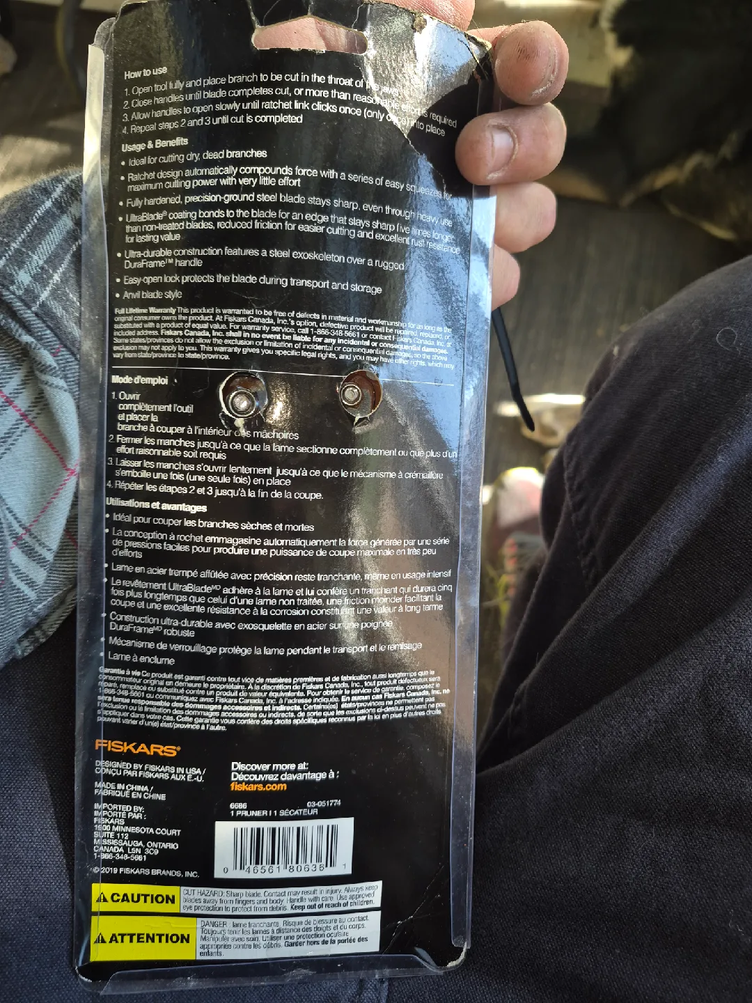 Fiskars UltraBlade Pruner - New in Package image indicator(2)