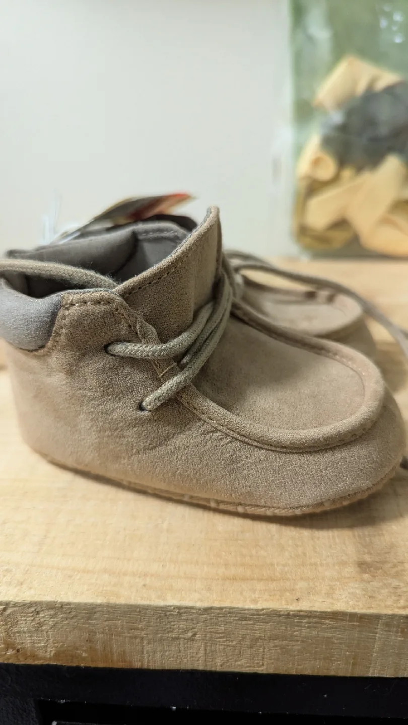 New Old Navy Baby Booties - Size 6-12M image indicator(2)