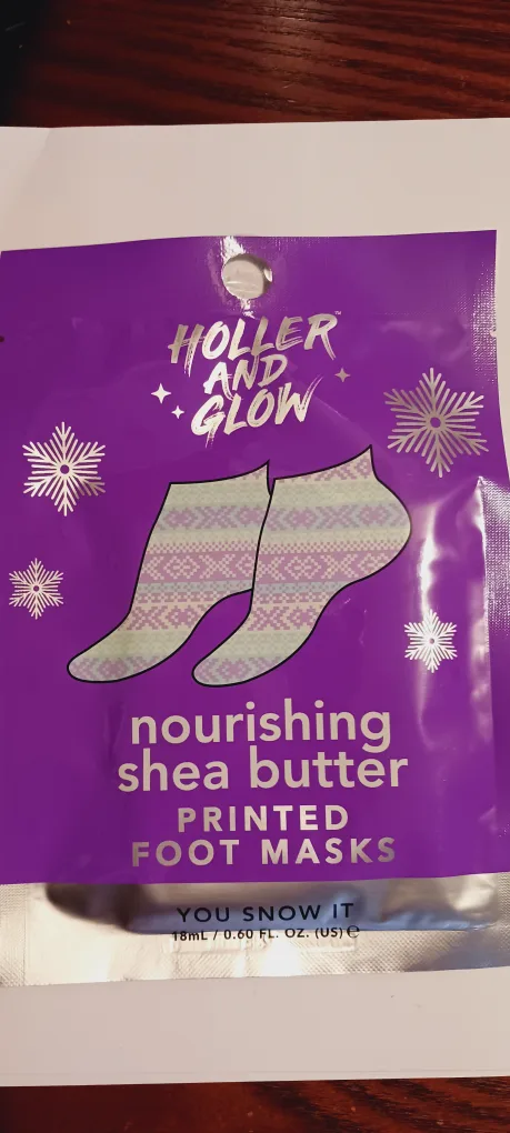 New !! Holler and Glow Nourishing Shea Butter Foot Masks thumbnail