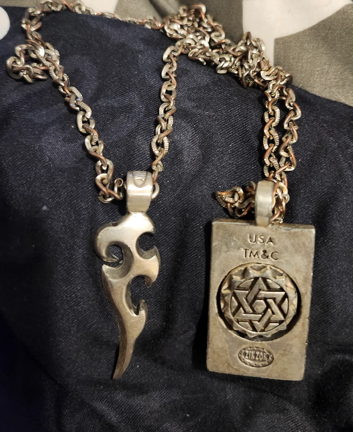 Zin Zore Silver Pendants image indicator(2)