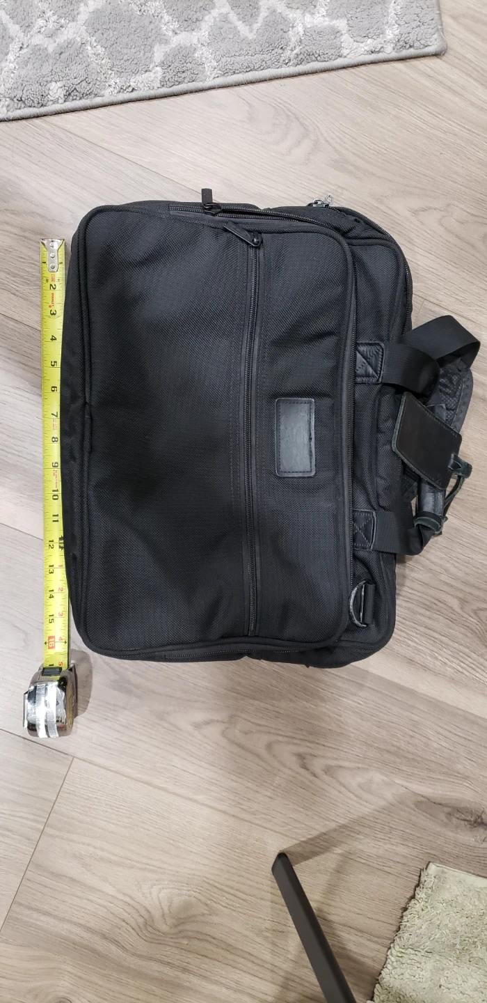 CODi Black padded laptop bag