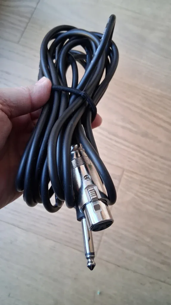 Female XLR to 1/4 Mono Microphone Cable