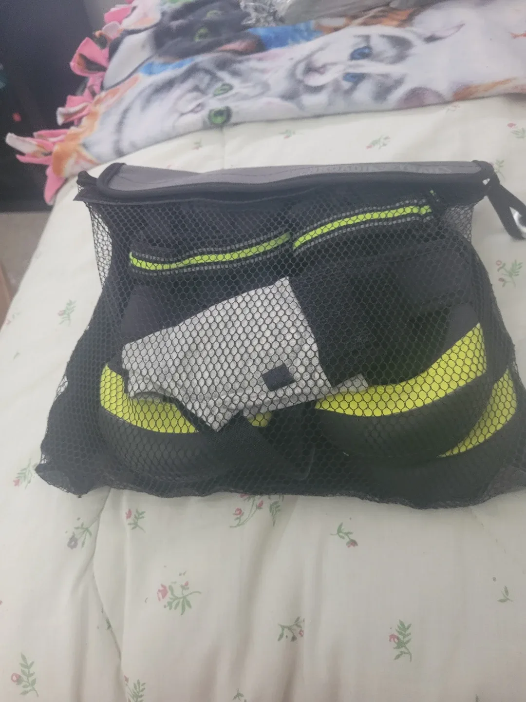 Arcadia Trail Dog Boots - Size Small image indicator(5)