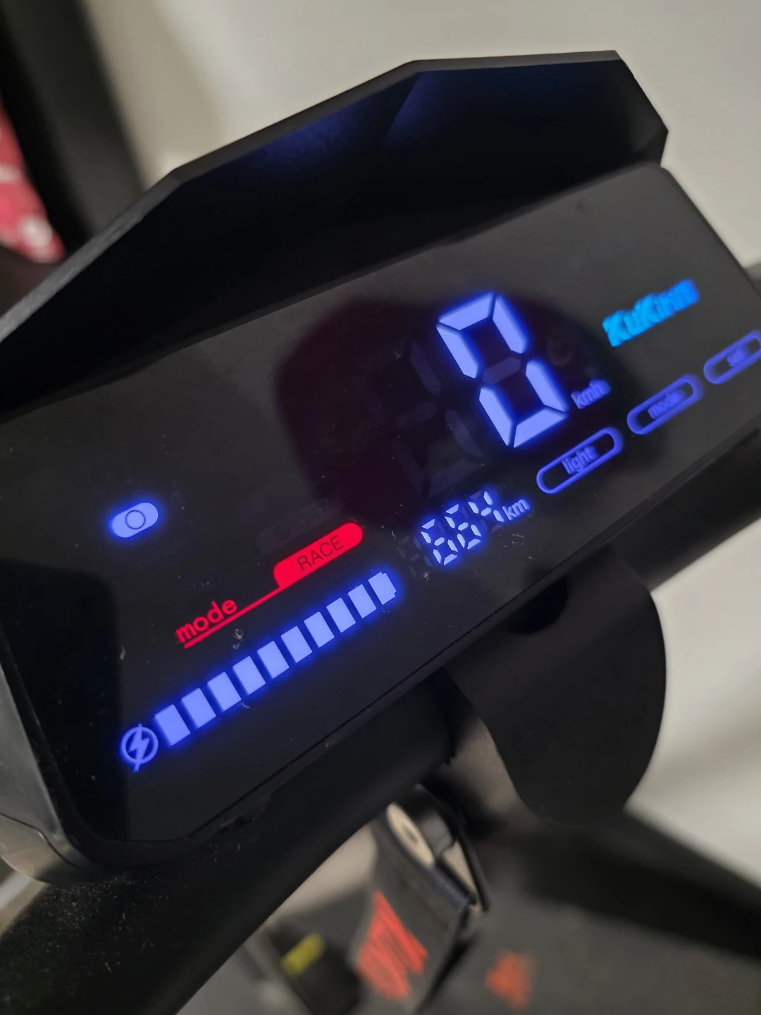 Kukirin G2 Electric Scooter - photo 2