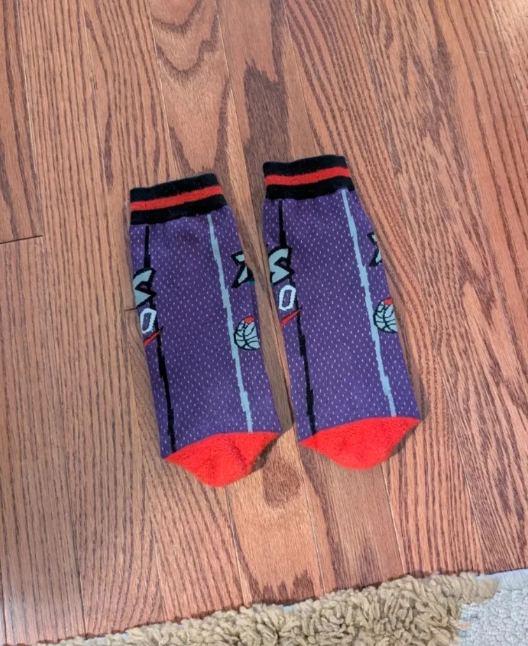 Socks (Used) image indicator(3)