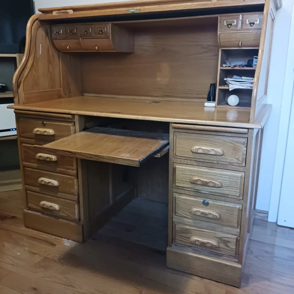 Roll Top Desk - Solid Wood image indicator(2)