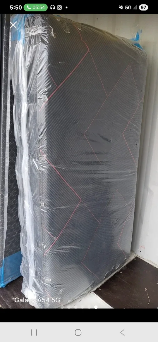 Twin/ full mattresses clearance sale image indicator(4)