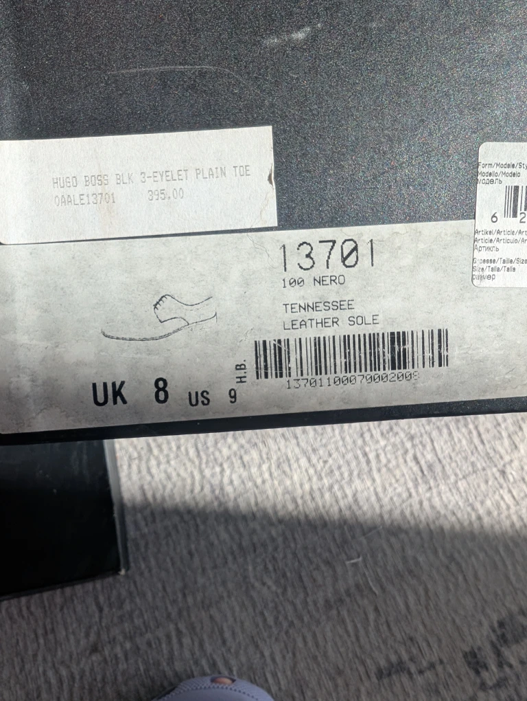 Hugo Boss Black Leather Dress Shoes - US 9 - photo 2