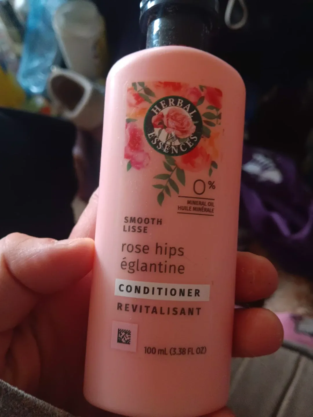 Herbal Essences Rose Hips Conditioner & Native Body Wash image indicator(2)