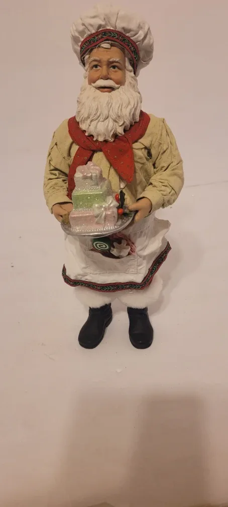 Santa Chef Figurine image indicator(8)