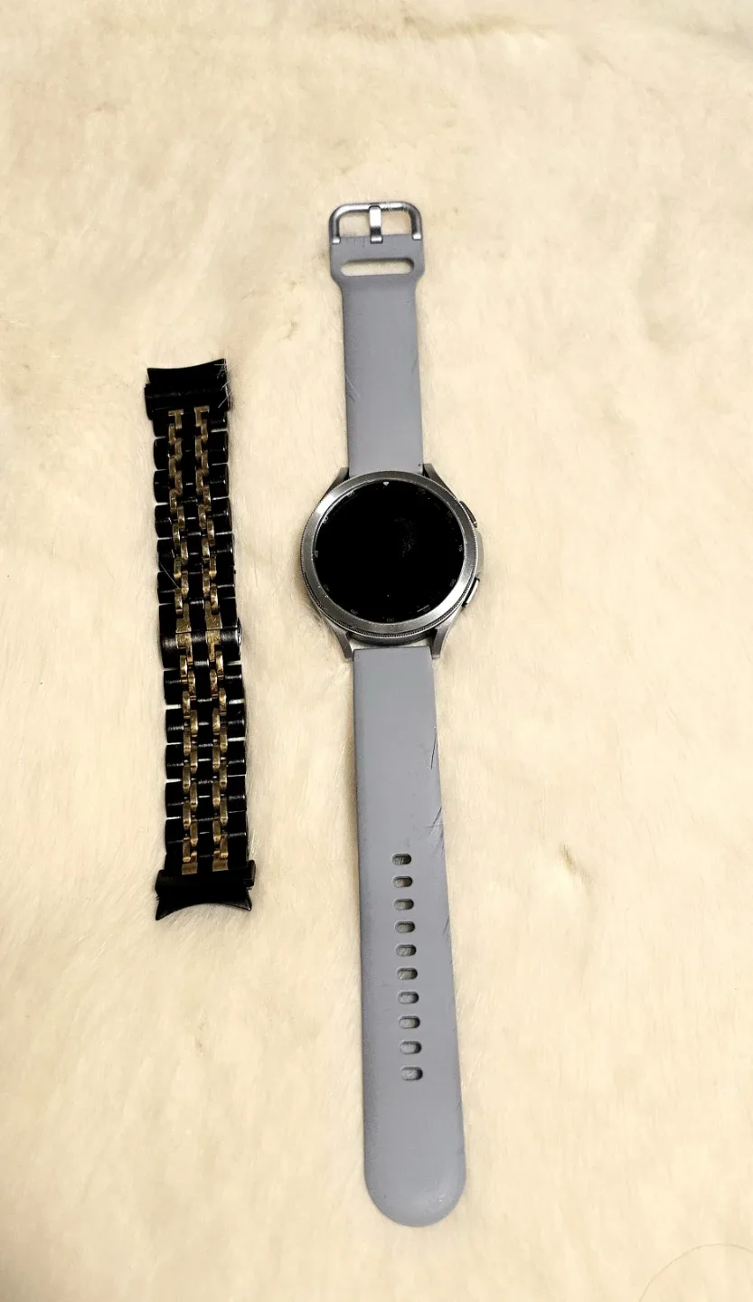 Samsung Galaxy Watch 4 Classic 46 MM extra rado style strap image indicator(2)