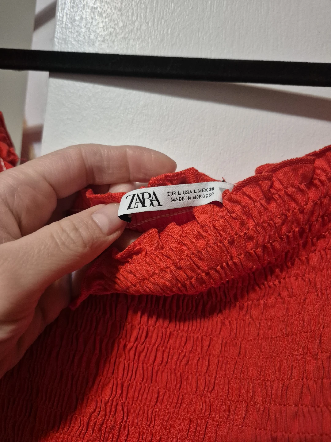 Zara Red Smocked Crop Top - Size small or medium - photo 2