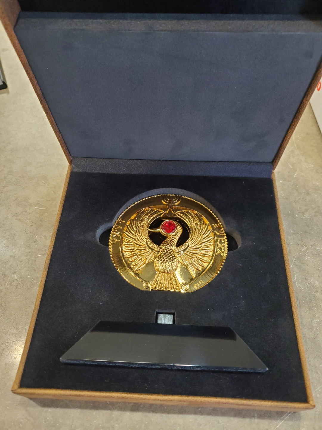 Disney Indiana Jones Staff of Ra Headpiece replica - photo 2