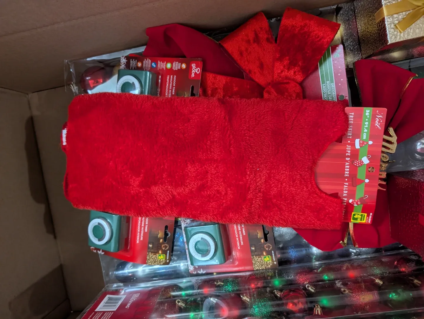 Christmas Decorations: Wreath, Ornaments, Tree Skirt, More! image indicator(7)