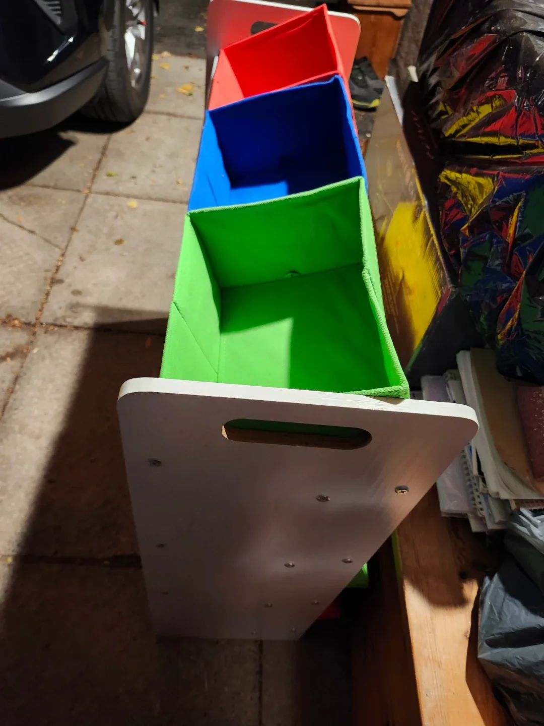 Kids' Storage Shelf with Colourful Bins image indicator(3)