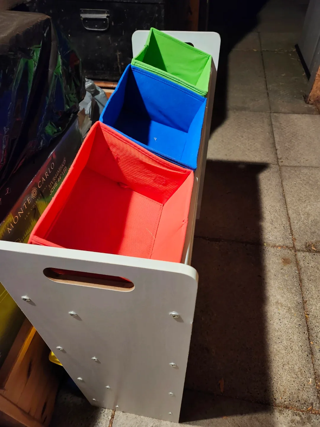 Kids' Storage Shelf with Colourful Bins image indicator(4)