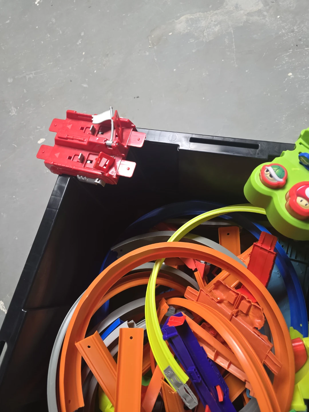 Hot Wheels Track Lot - photo 2