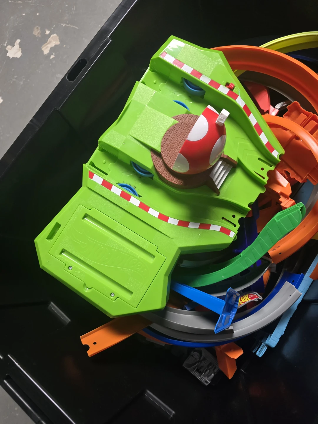 Hot Wheels Track Lot - photo 4