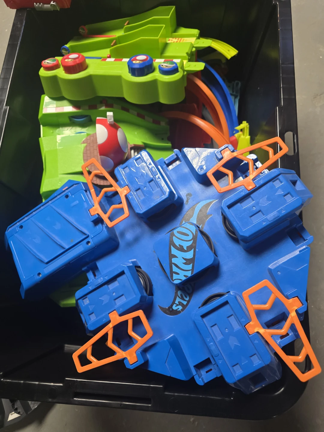 Hot Wheels Track Lot - photo 5