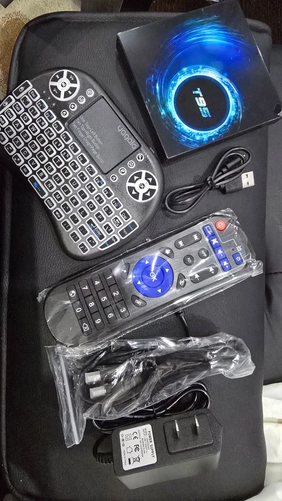 *Brand New* Android 10.0 tv box with 4GB RAM 64GB ROM image indicator(4)