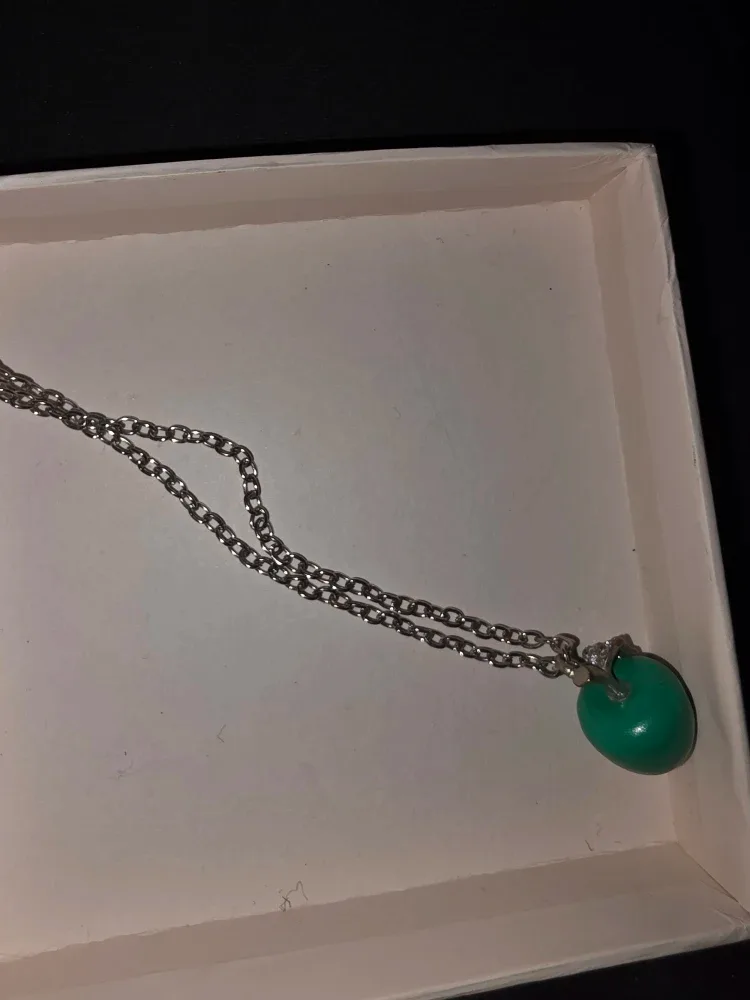 Green Apple Pendant Necklace image indicator(2)