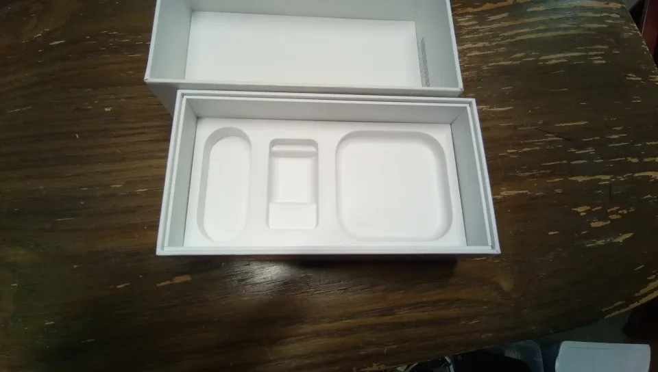 iPhone 6s Box - 16GB. BOX ONLY image indicator(2)