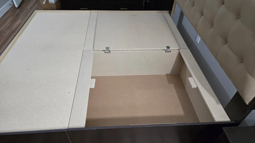 King size Bed Set image indicator(2)