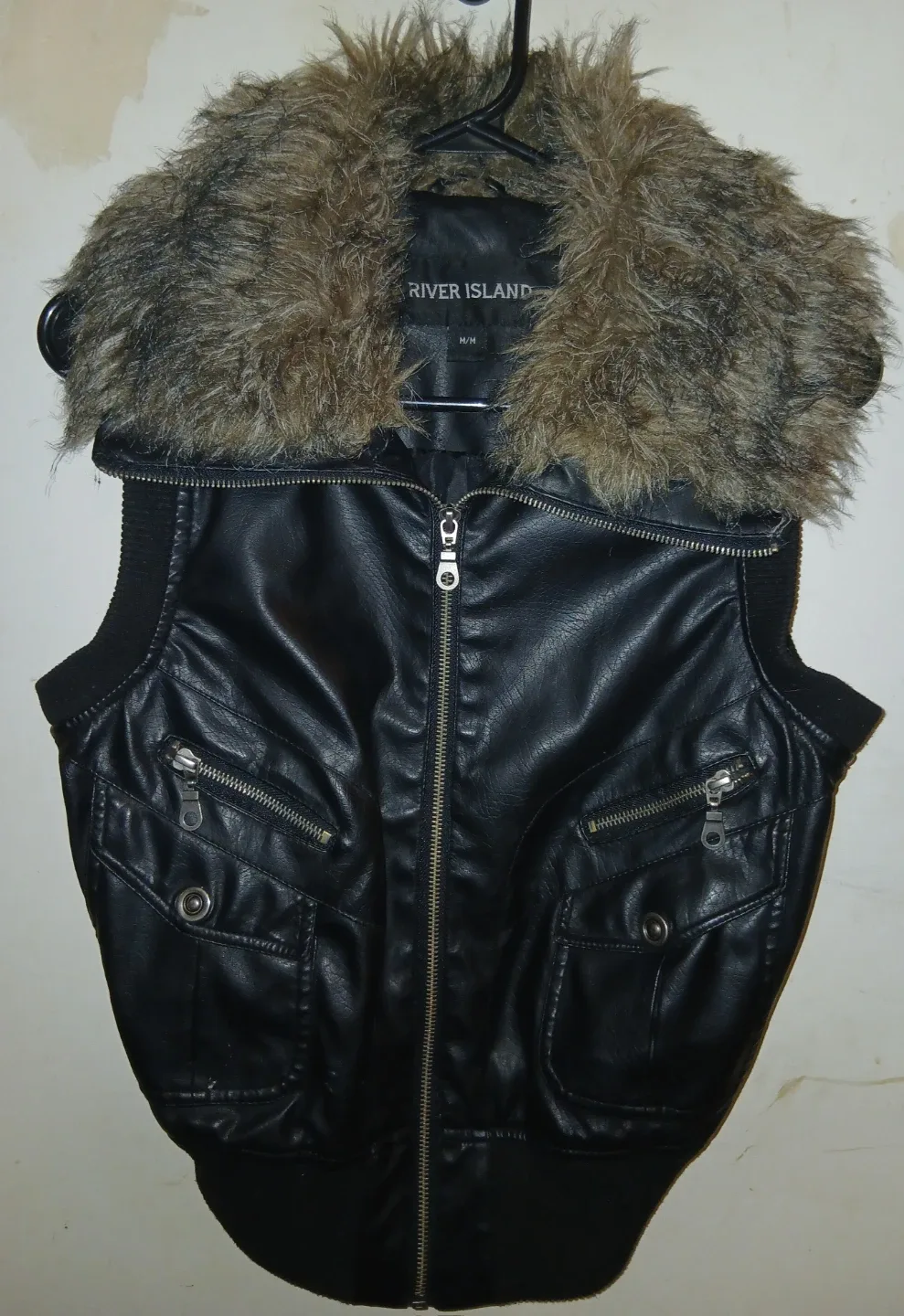 Women's Medium Black Faux Leather Vest w/Faux Fur Collar image indicator(2)