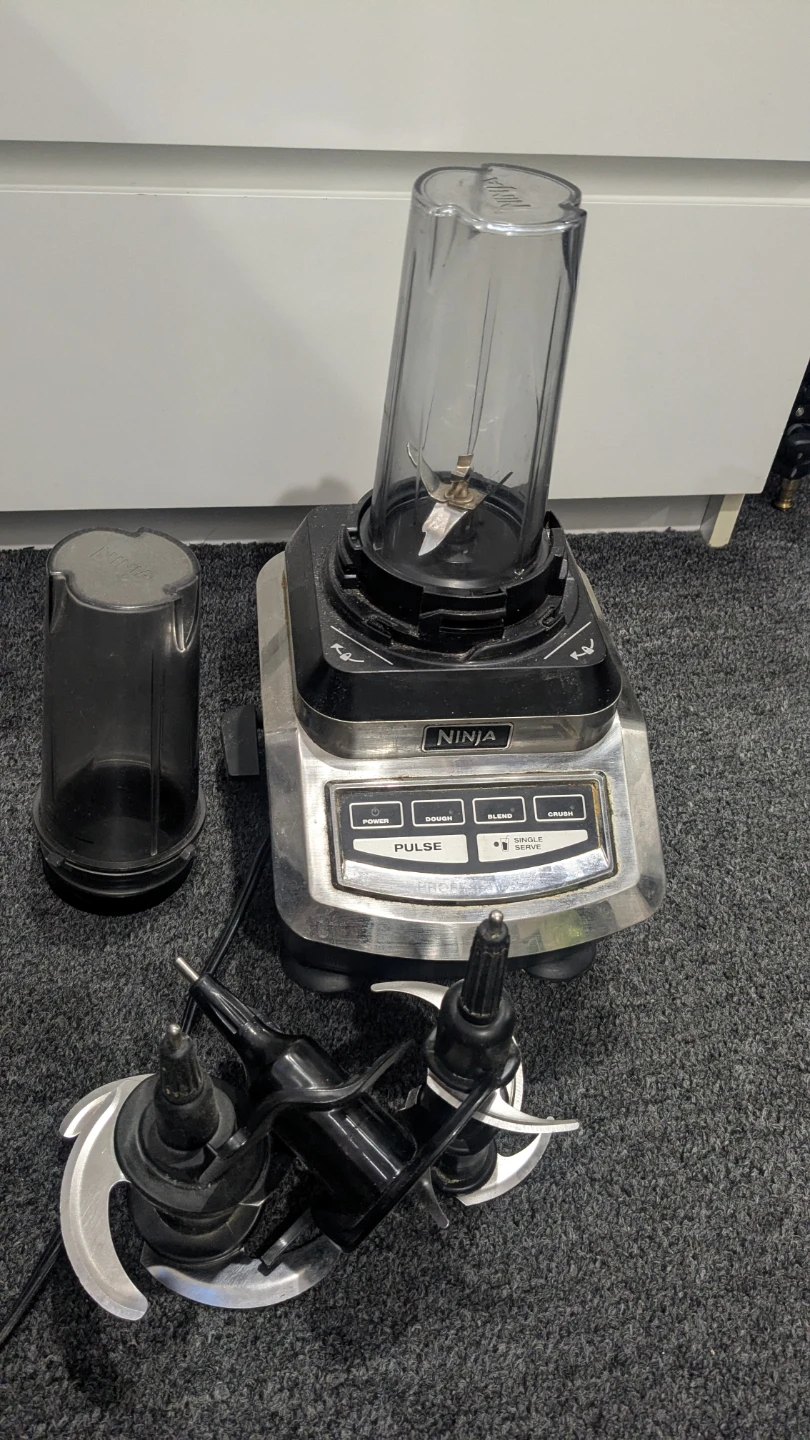 Ninja Blender with Blades