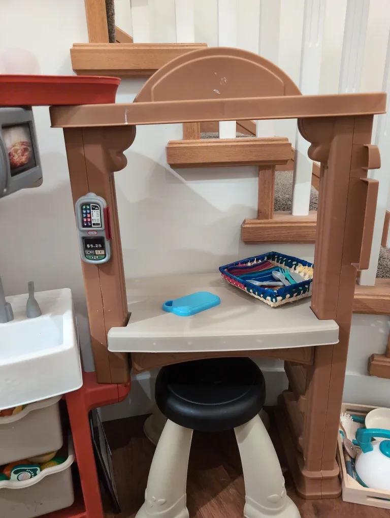 Little Tikes Kitchen Playset image indicator(5)