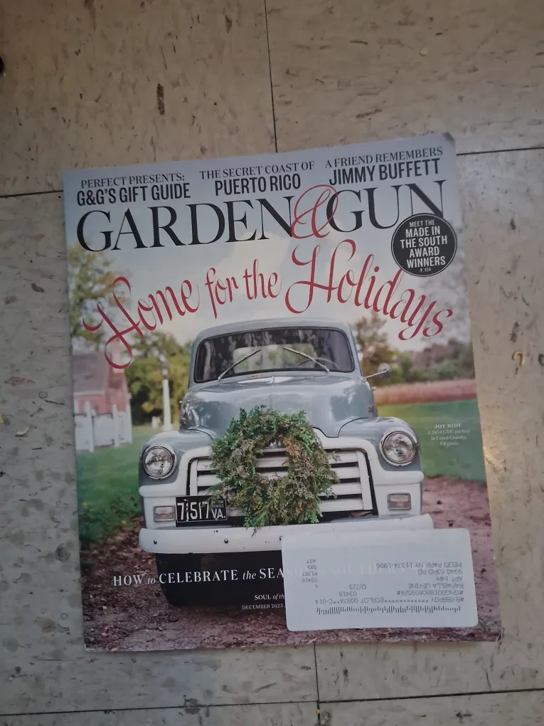 Architectural Digest, Garden & Gun, Art in America image indicator(3)