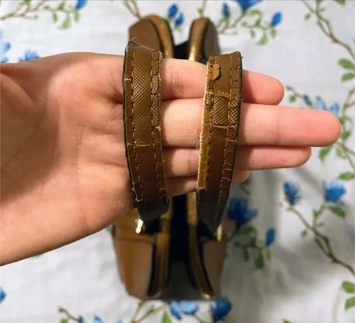 Used Guess Huntley Cali Satchel Handbag image indicator(5)