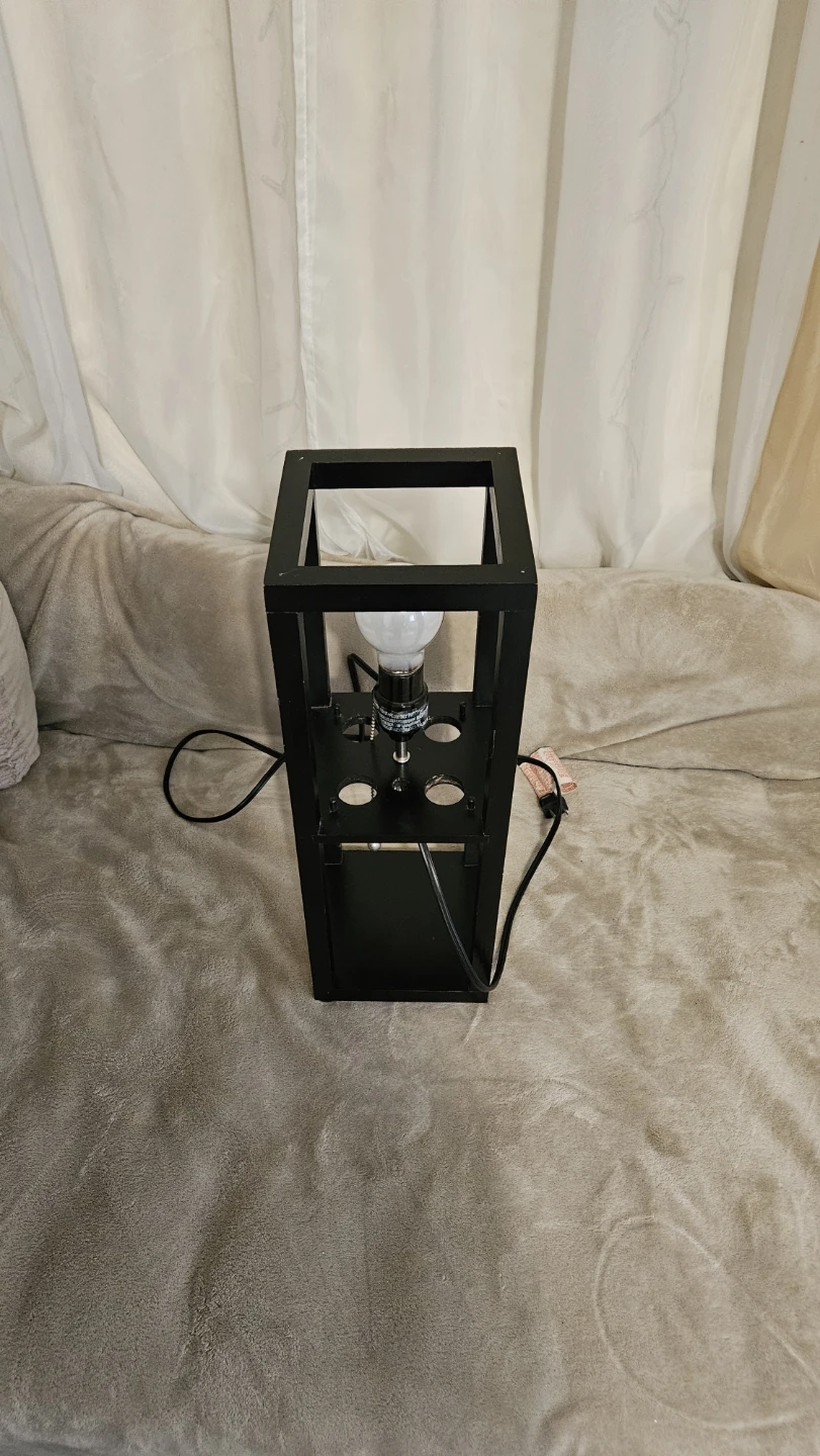 Black Wooden Frame Table Lamp - photo 3