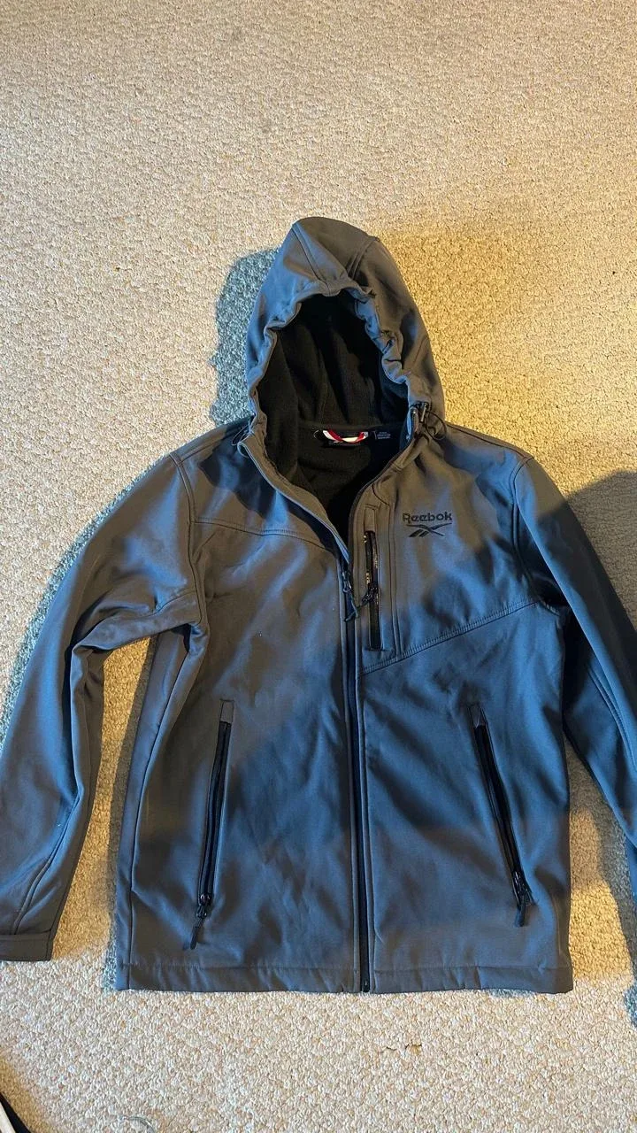 Reebok Softshell Jacket - Size S
