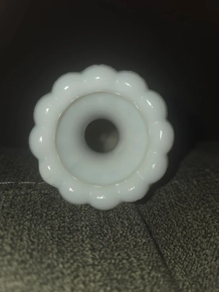 Anchor Hocking Stars & Bars milk glass bud vase image indicator(5)