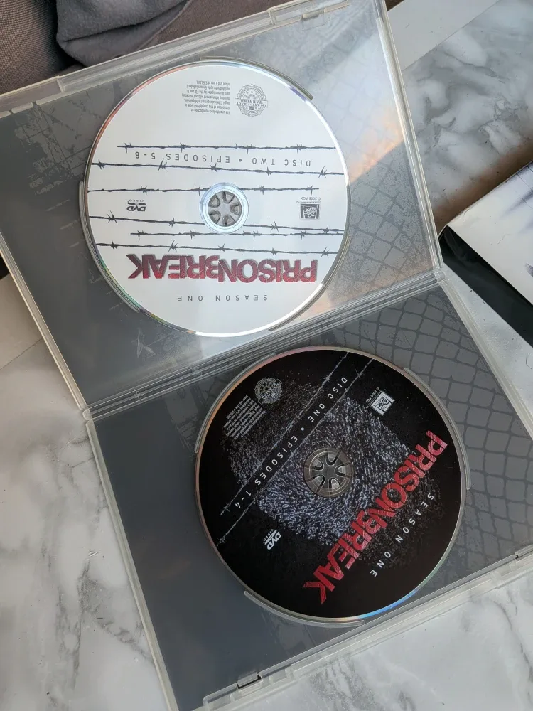 Prison Break: Season One DVD Set episodes image indicator(7)