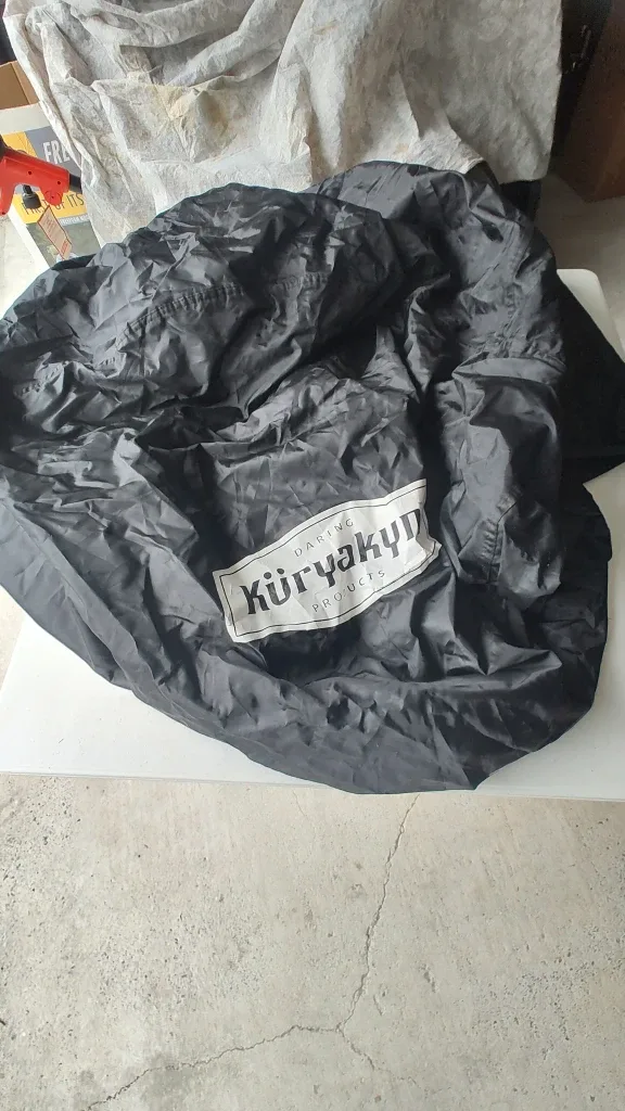 Motorcycle Helmets: Schuberth, AGV & Oxford Motorcycle Cover image indicator(5)