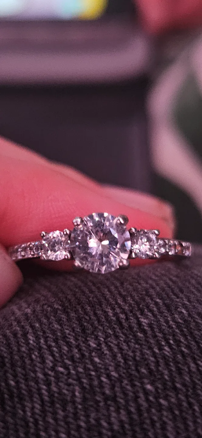 Silver ring with diamond gems image indicator(4)