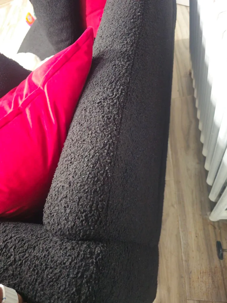 Black Couch image indicator(4)