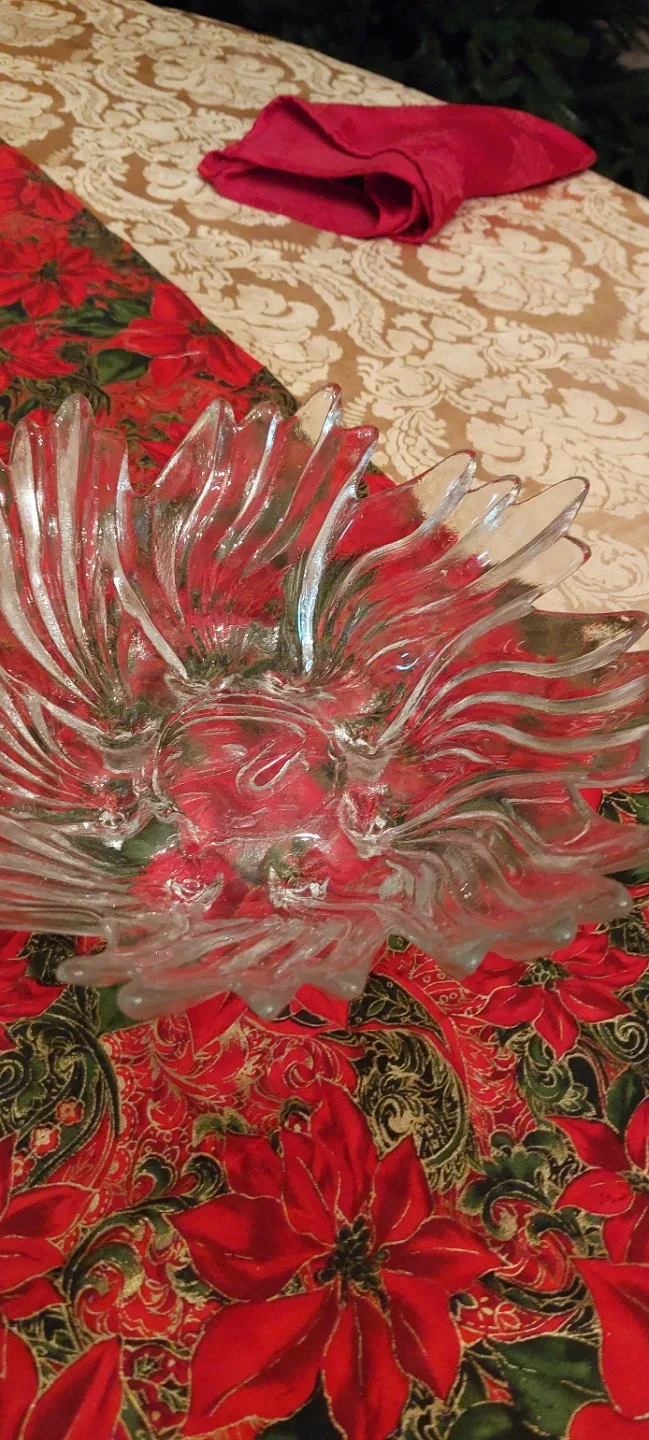ChristmasTable Runner, Napkins,  & Glass Bowl image indicator(3)
