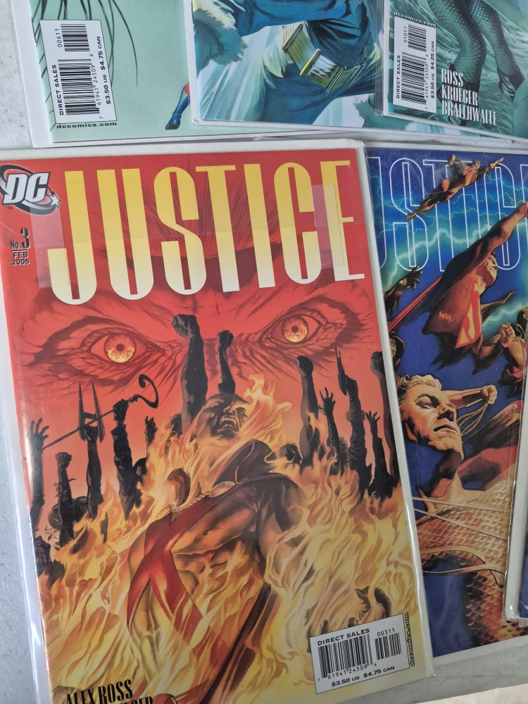 DC Justice Comic Book Set - photo 3