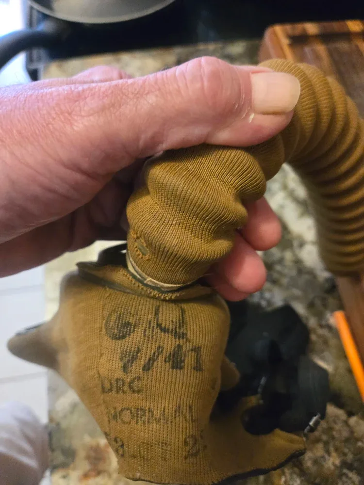 Vintage Gas Mask - Collectible image indicator(2)