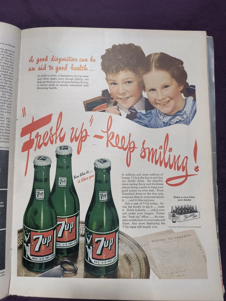 Vintage LIFE Magazines 1939 & 1945 War years - photo 3
