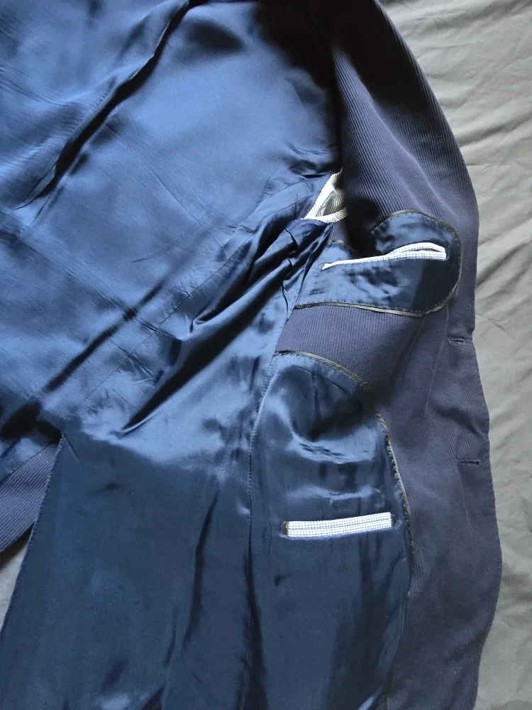 Massimo Dutti Navy Corduroy Blazer  Bulgaria #thriftypicks image indicator(7)