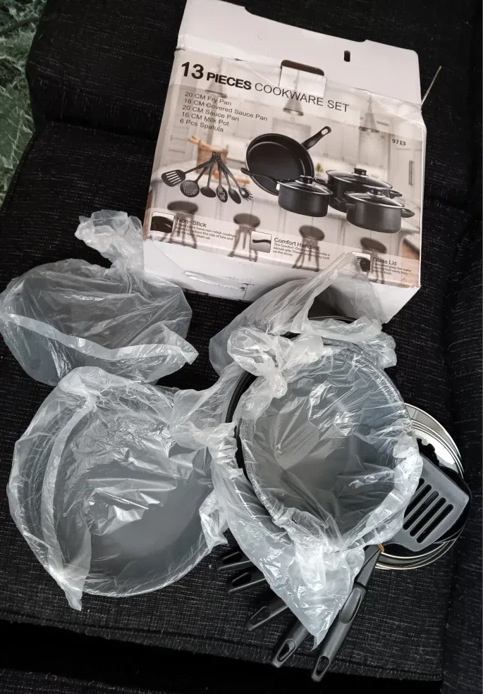 Small 13-Piece Cookware Set (EACH)