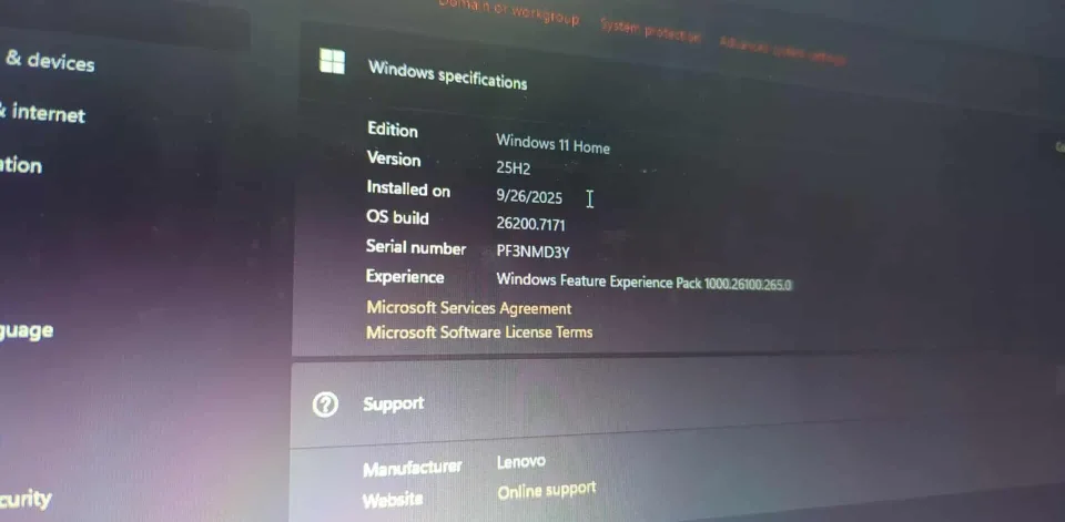 Lenovo IdeaPad Laptop image indicator(7)