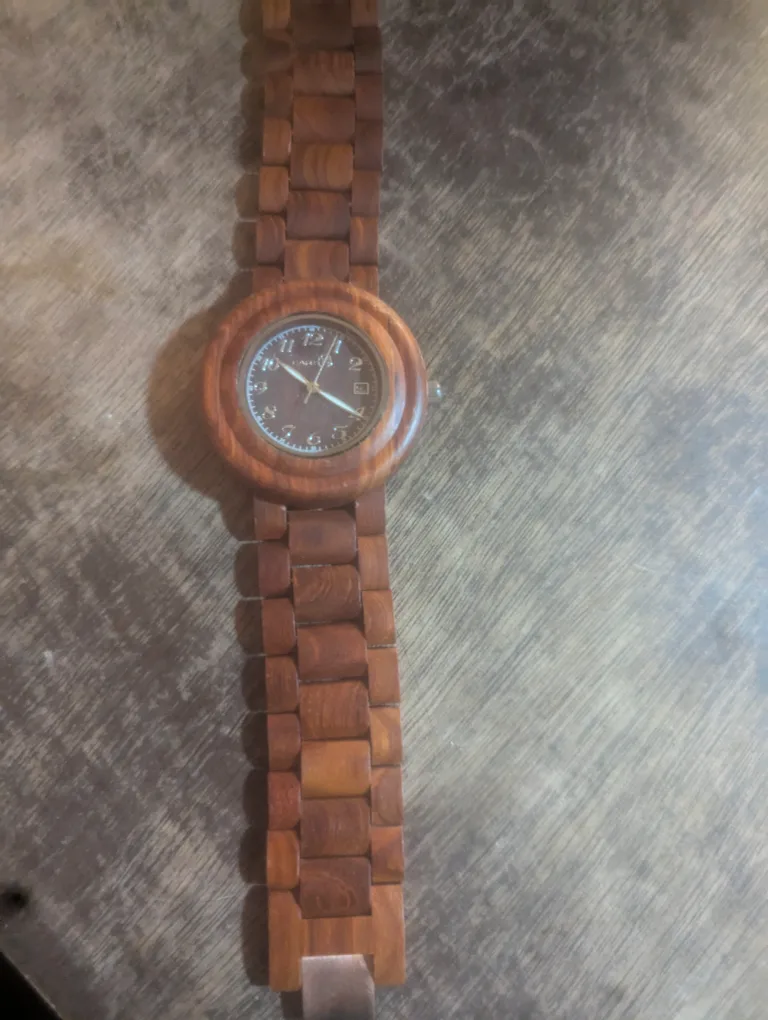 Earth Wood Watch - Brown image indicator(4)